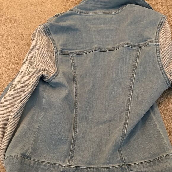 Denim Jacket with Hood XS - Picture 4 of 4